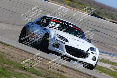 media/Mar-25-2023-CalClub SCCA (Sat) [[3ed511c8bd]]/Group 3/Qualifying/